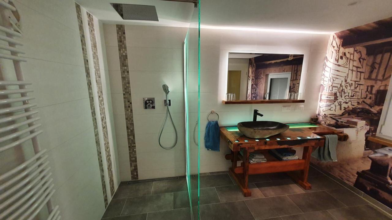 Ferienhaus Balkenkunst Radebeul Esterno foto