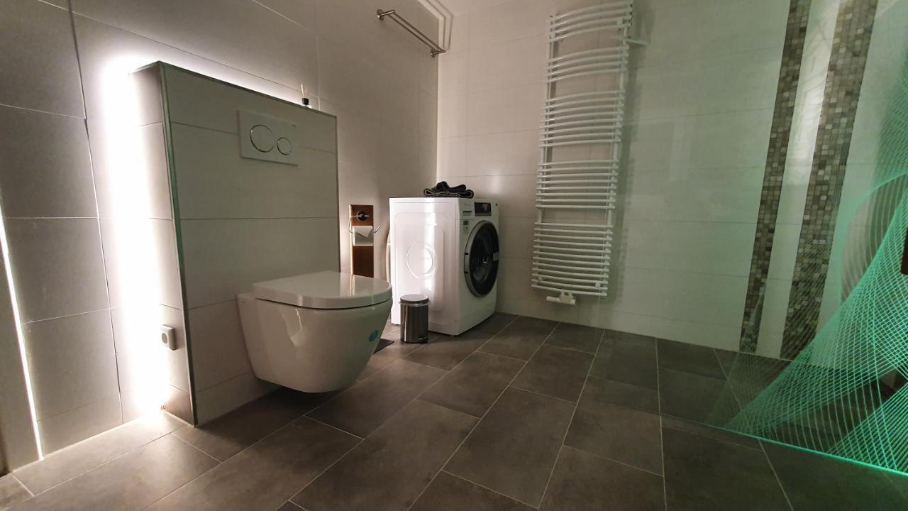 Ferienhaus Balkenkunst Radebeul Esterno foto
