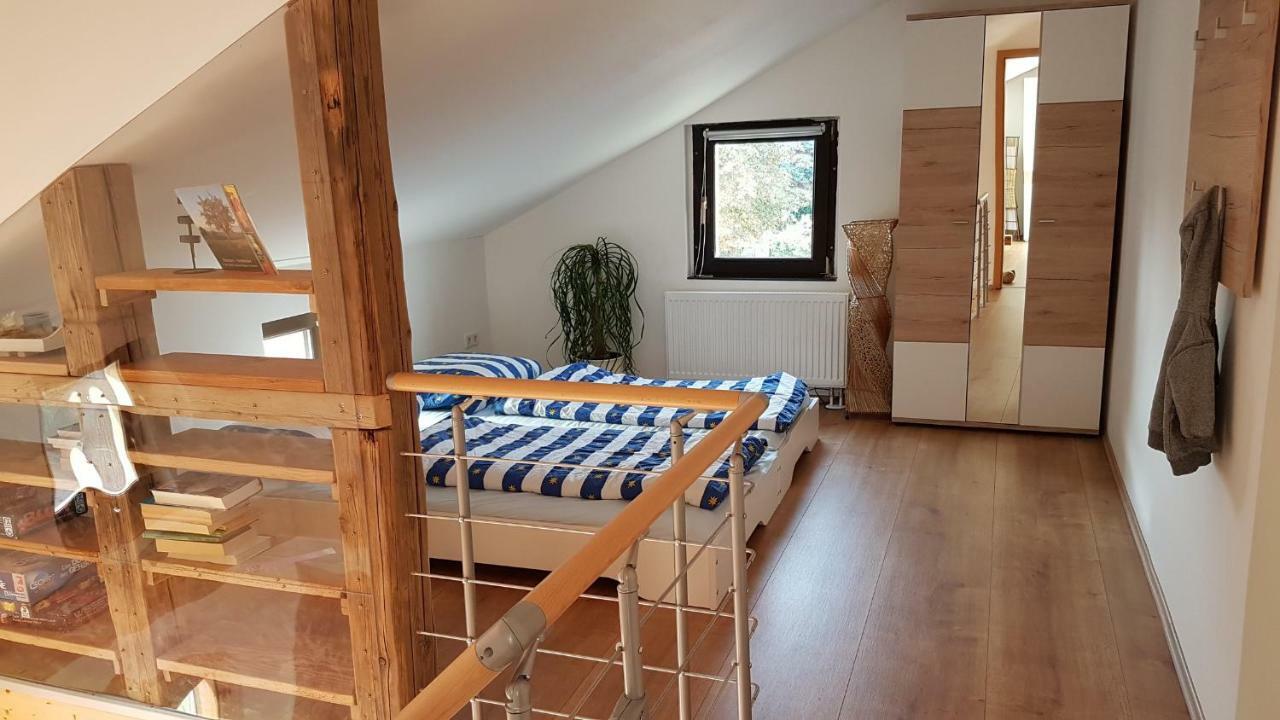 Ferienhaus Balkenkunst Radebeul Esterno foto