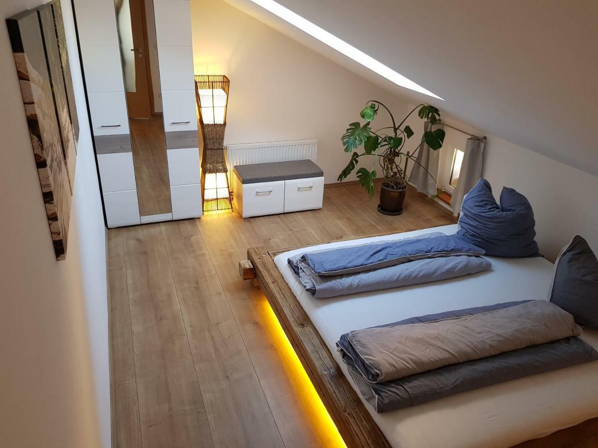 Ferienhaus Balkenkunst Radebeul Esterno foto